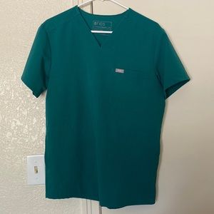 Mens XS chisec hunter green FIGS scrub top